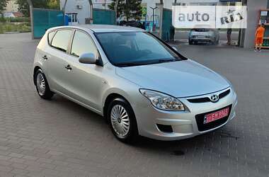 Хэтчбек Hyundai i30 2008 в Белой Церкви