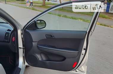 Хэтчбек Hyundai i30 2008 в Белой Церкви