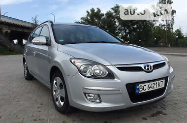 Универсал Hyundai i30 2009 в Дрогобыче