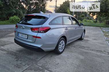 Универсал Hyundai i30 2021 в Черновцах