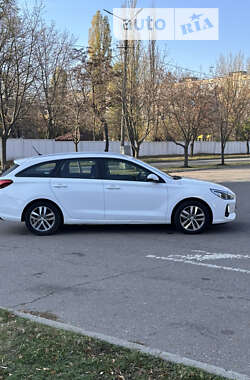 Универсал Hyundai i30 2017 в 