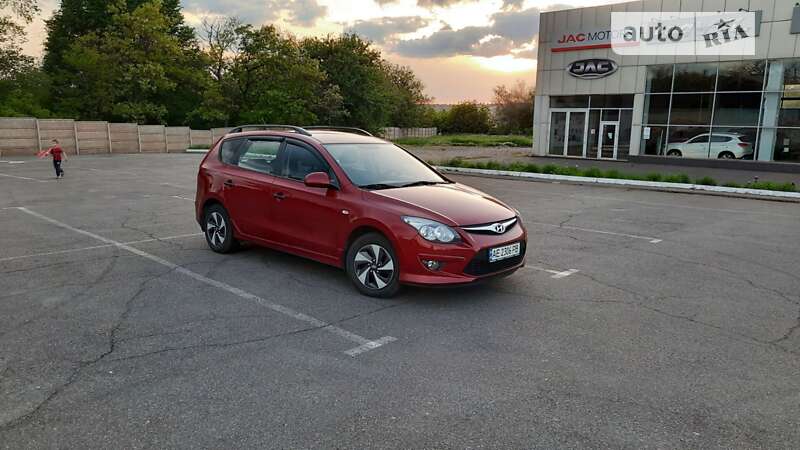 Hyundai i30 2012