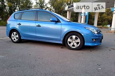 Универсал Hyundai i30 2012 в Кременчуге