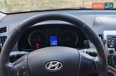 Універсал Hyundai i30 2010 в Харкові