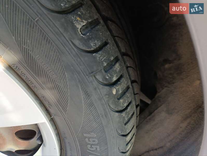 Универсал Hyundai i30 2012 в Запорожье