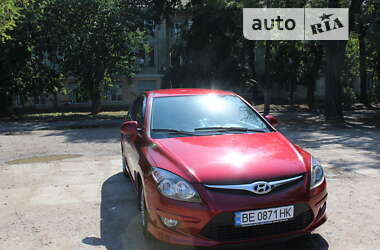 Хэтчбек Hyundai i30 2011 в Николаеве