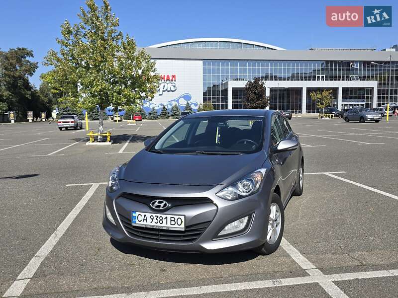Hyundai i30 2012