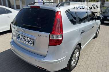 Универсал Hyundai i30 2010 в Николаеве