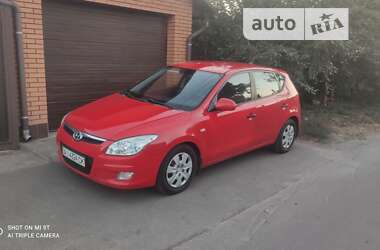 Хэтчбек Hyundai i30 2008 в Виннице