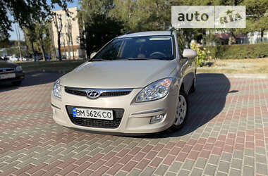 Универсал Hyundai i30 2008 в Сумах