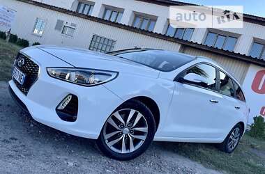 Универсал Hyundai i30 2018 в Киеве