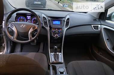 Универсал Hyundai i30 2013 в Запорожье