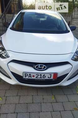 Хэтчбек Hyundai i30 2012 в Ивано-Франковске