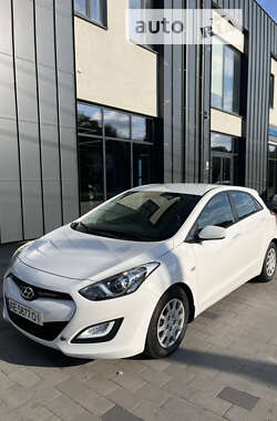 Хетчбек Hyundai i30 2013 в Дніпрі