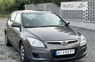 Хэтчбек Hyundai i30 2008 в Белой Церкви