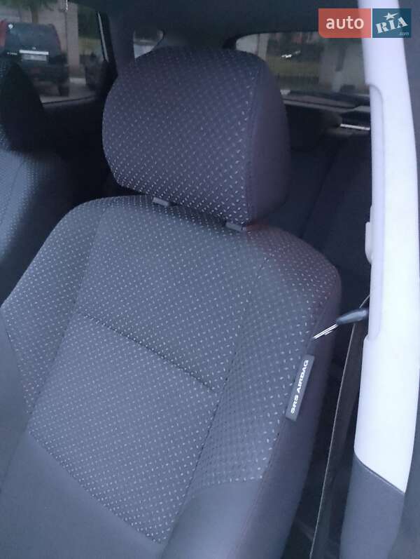 Хэтчбек Hyundai i30 2011 в Кривом Роге
