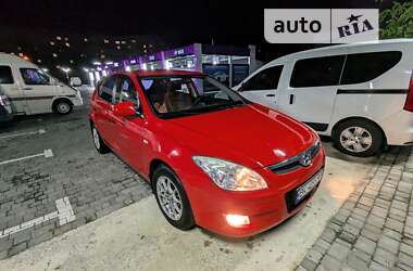 Хетчбек Hyundai i30 2008 в Рівному