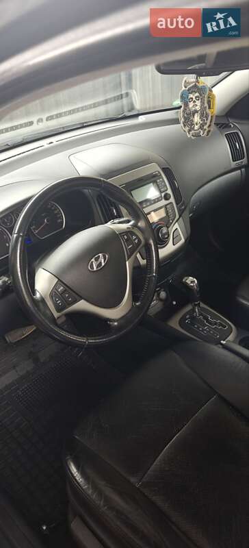 Хэтчбек Hyundai i30 2009 в Хмельнике фото 22 Хэтчбек Hyundai i30 2009 в Хмельнике