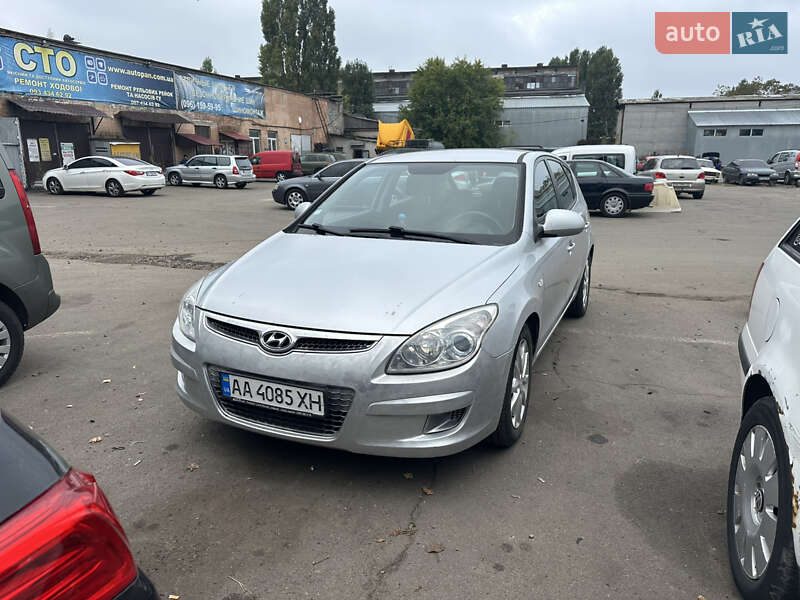 Хетчбек Hyundai i30 2008 в Києві