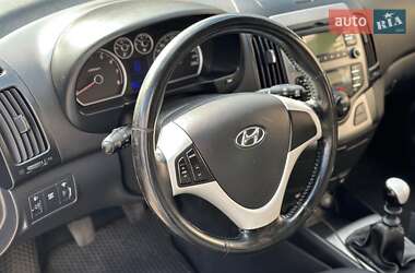 Хэтчбек Hyundai i30 2008 в Одессе