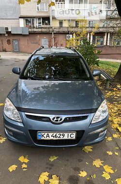 Універсал Hyundai i30 2009 в Житомирі