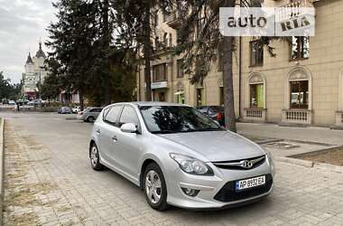 Хэтчбек Hyundai i30 2011 в Запорожье