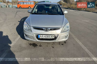 Хэтчбек Hyundai i30 2008 в 