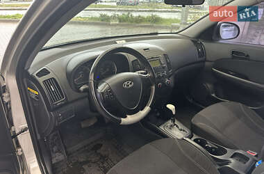 Хэтчбек Hyundai i30 2008 в Киеве