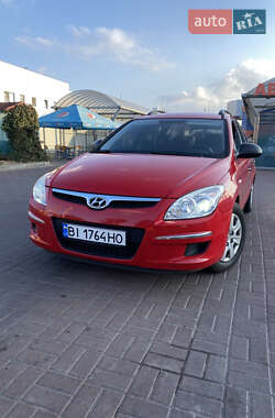 Универсал Hyundai i30 2008 в Полтаве