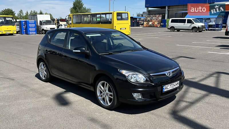 Хетчбек Hyundai i30 2009 в Луцьку