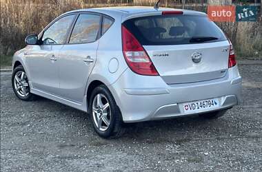 Хетчбек Hyundai i30 2012 в Хоролі