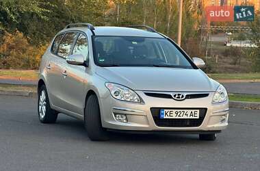 Универсал Hyundai i30 2008 в Кривом Роге