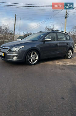 Універсал Hyundai i30 2010 в Житомирі