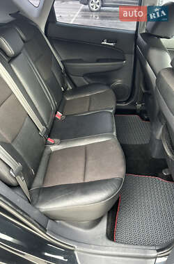 Хэтчбек Hyundai i30 2011 в 