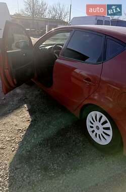 Хэтчбек Hyundai i30 2008 в 