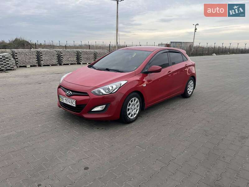 Седан Hyundai i30 2012 в Одессе