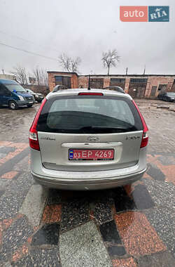 Універсал Hyundai i30 2009 в Сумах