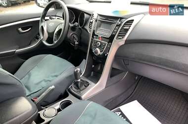 Хэтчбек Hyundai i30 2012 в Виннице