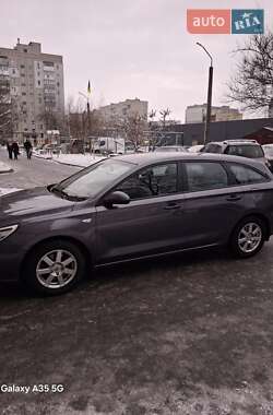 Універсал Hyundai i30 2019 в Козятині