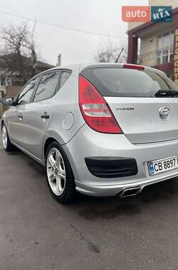 Хэтчбек Hyundai i30 2009 в Нежине