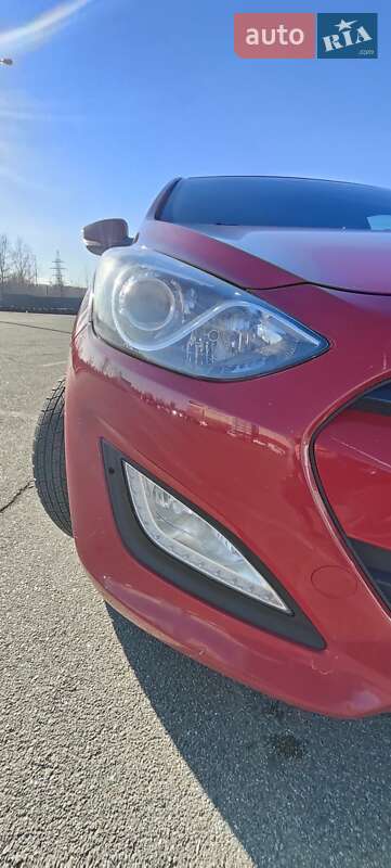 Hyundai i30 2013