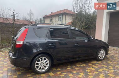 Универсал Hyundai i30 2010 в 