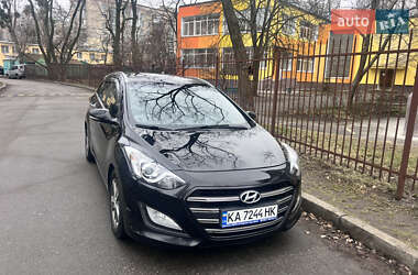 Универсал Hyundai i30 2017 в Киеве