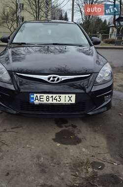 Хетчбек Hyundai i30 2011 в Сумах