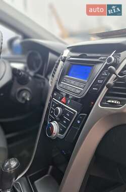 Хетчбек Hyundai i30 2014 в Кропивницькому