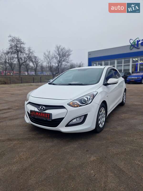 Хетчбек Hyundai i30 2014 в Кропивницькому