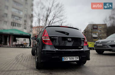 Хетчбек Hyundai i30 2011 в Хмельницькому