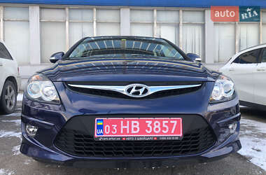 Хэтчбек Hyundai i30 2011 в Харькове