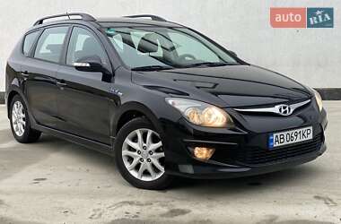 Универсал Hyundai i30 2012 в Виннице