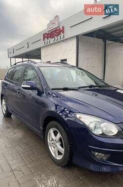 Универсал Hyundai i30 2010 в 